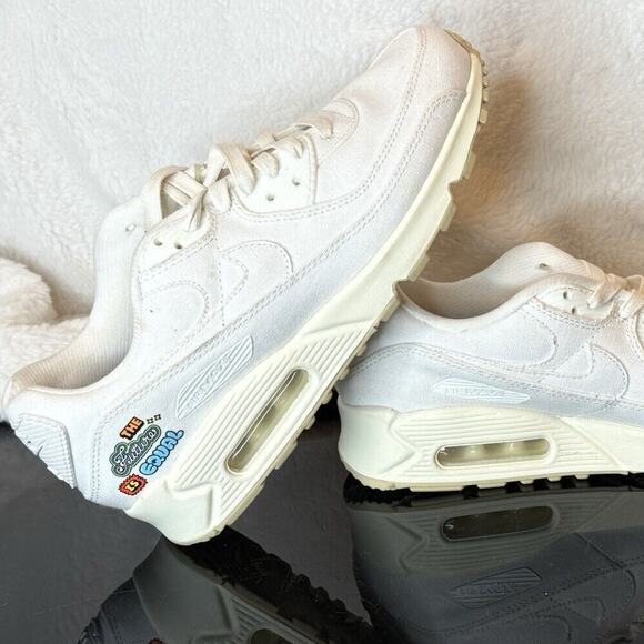 Nike Air Max 90 SE Women's Shoes Size 8 The Future Is Equal FD0867-133 Sail Lips - Picture 1 of 9